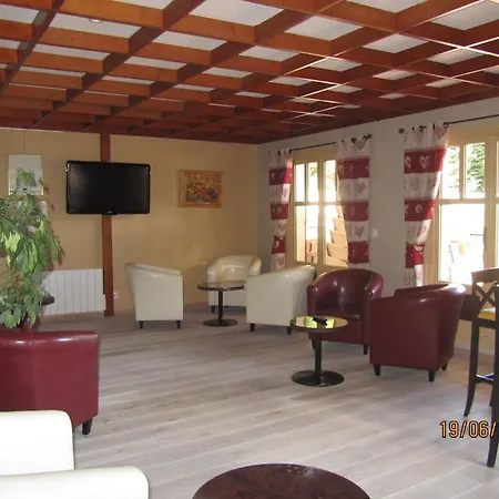 Du Hameau 3* Allos