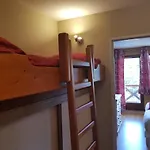 Du Hameau Отель Ла-Фу