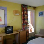 Du Hameau Ла-Фу