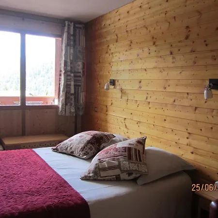 호텔 Du Hameau 3*