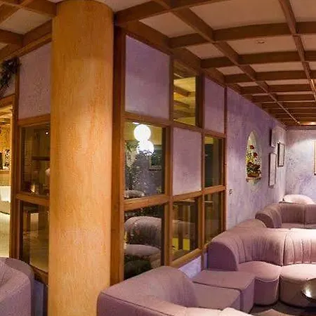 호텔 Du Hameau 3*