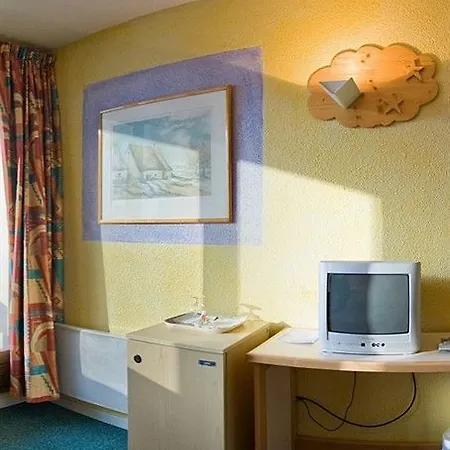 호텔 Du Hameau 3*