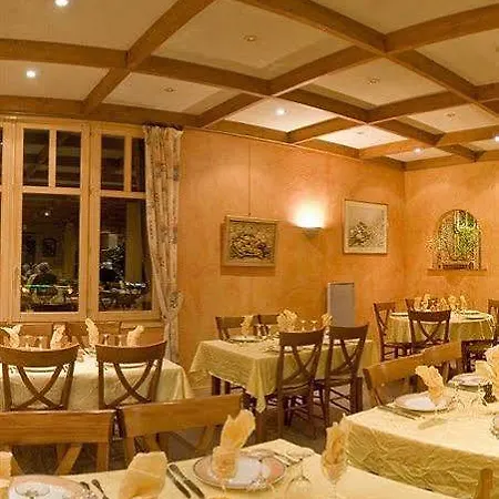 Du Hameau 3* Allos